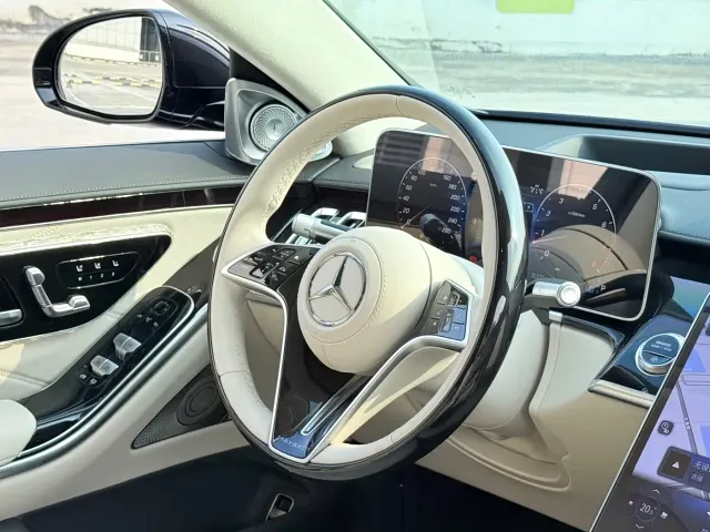 Mercedes-Benz Maybach S-Class — Фото автомобиля 12