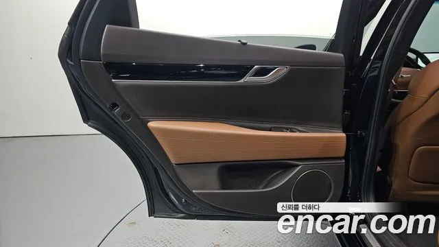 Genesis G80 RG3 — Фото автомобиля 14
