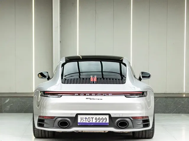 Porsche 911 — Фото автомобиля 4