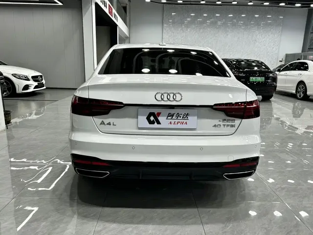 Audi A4L — Фото автомобиля 5