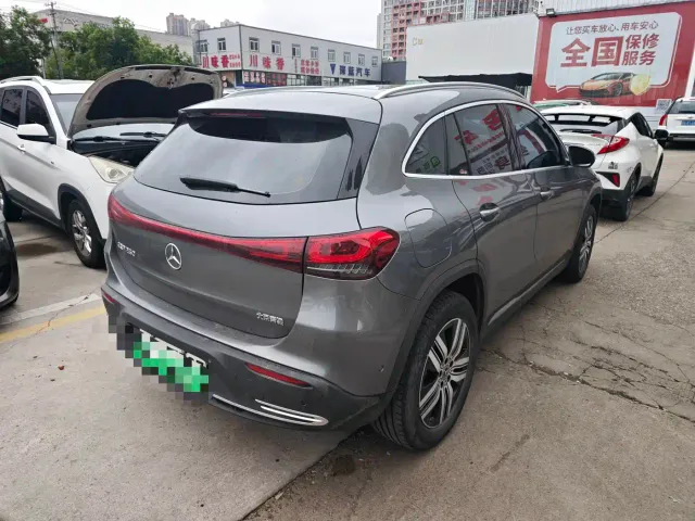Mercedes-Benz EQA — Фото автомобиля 6