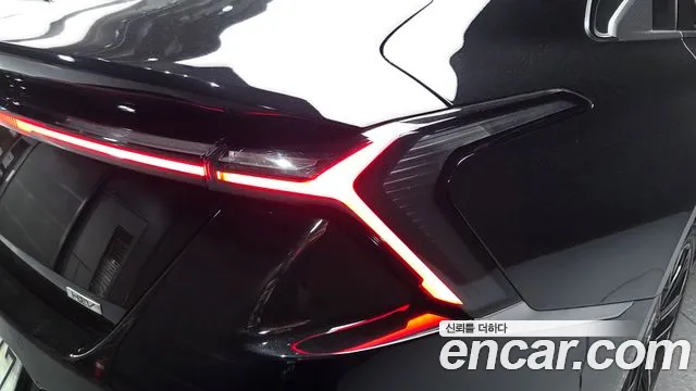 Kia K8 K8 (New) Hybrid — Фото автомобиля 23