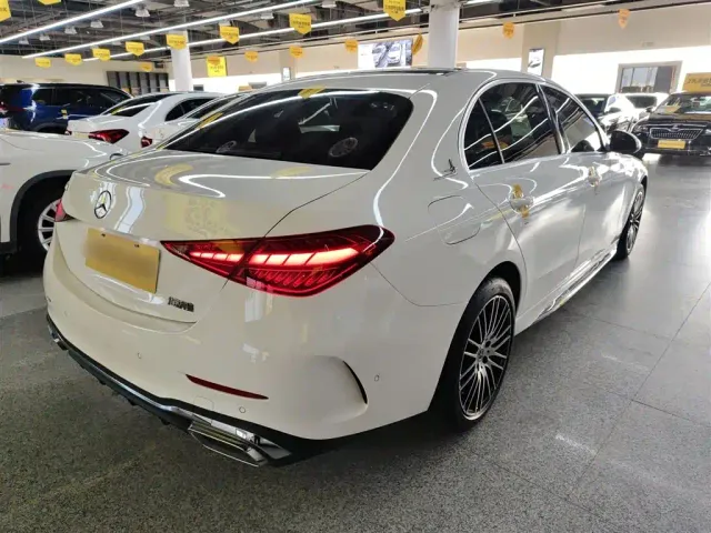 Mercedes-Benz C-Class — Фото автомобиля 6