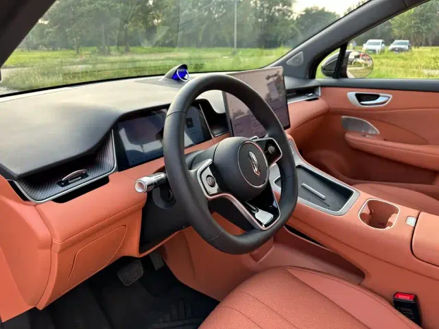 Shangjie SUV — Фото автомобиля 15