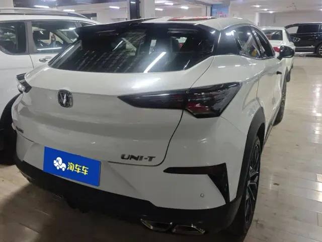 Changan UNI-T — Фото автомобиля 3