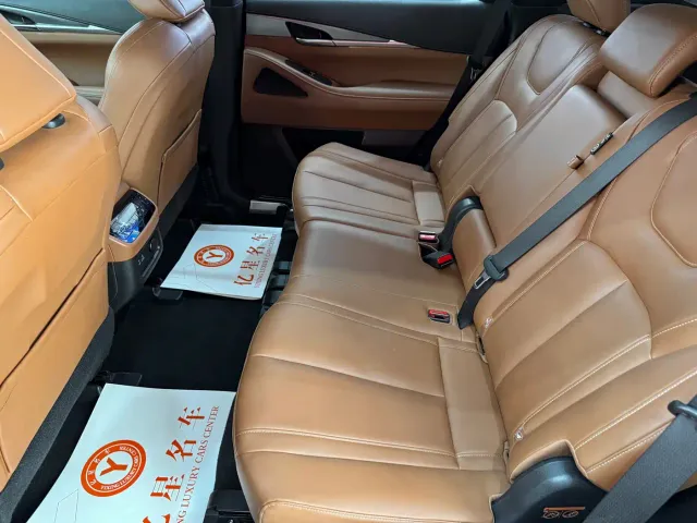 Infiniti QX60 — Фото автомобиля 8