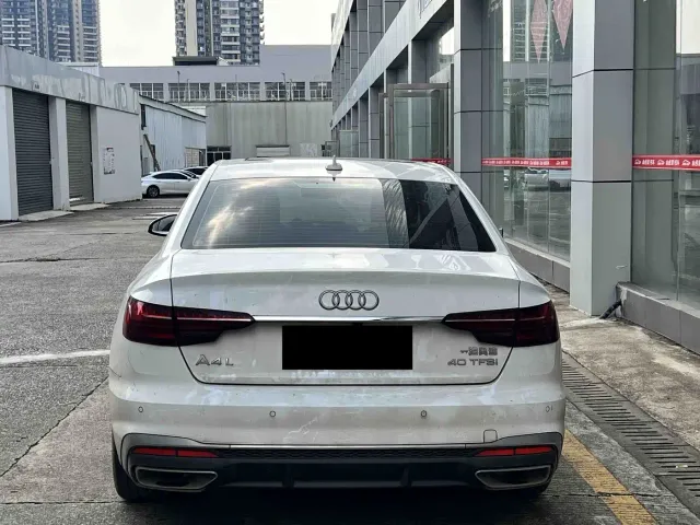 Audi A4L — Фото автомобиля 4