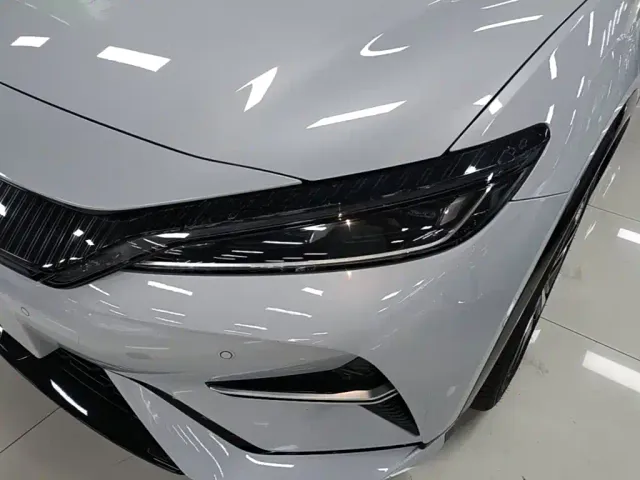 BYD Song L EV — Фото автомобиля 23