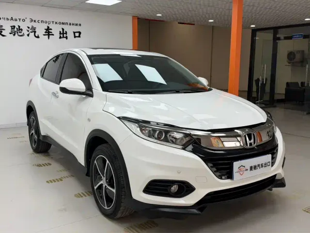 Honda Vezel — Фото автомобиля 3