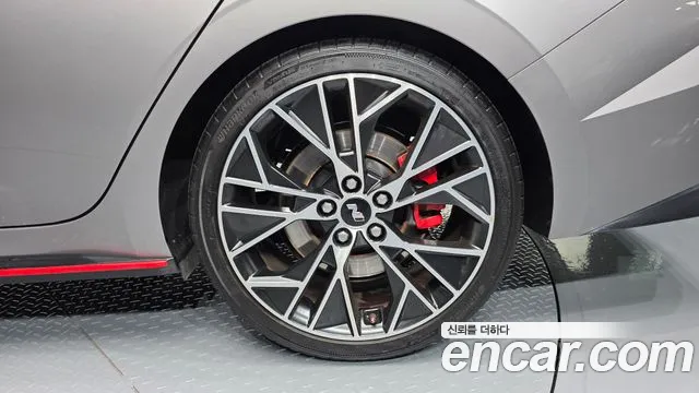 Hyundai Avante CN7 — Фото автомобиля 6