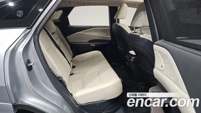 Lexus RX — Фото автомобиля 11