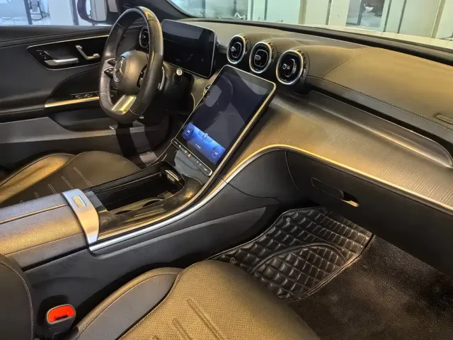 Mercedes-Benz C-Class — Фото автомобиля 8