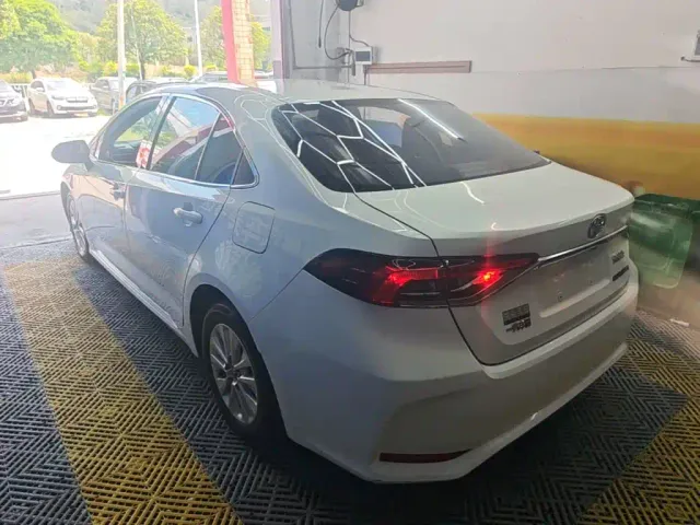 Toyota Corolla — Фото автомобиля 22
