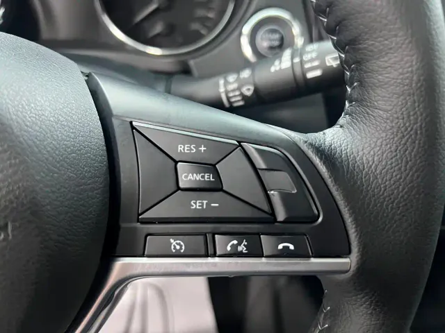 Nissan X-Trail — Фото автомобиля 14
