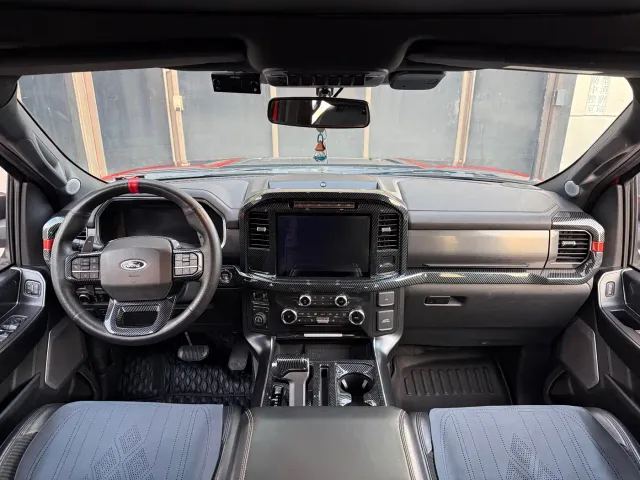 Ford F-150 Raptor — Фото автомобиля 6