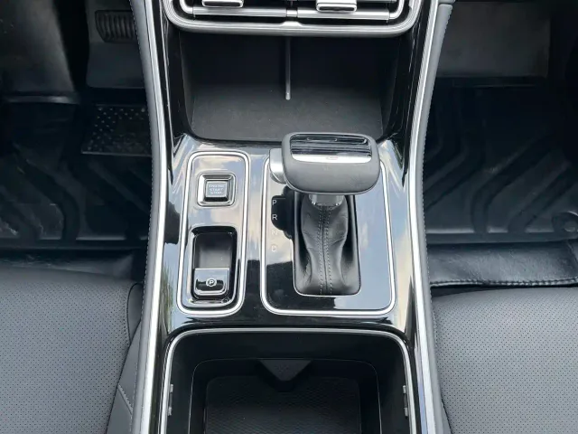 Geely Emgrand — Фото автомобиля 16