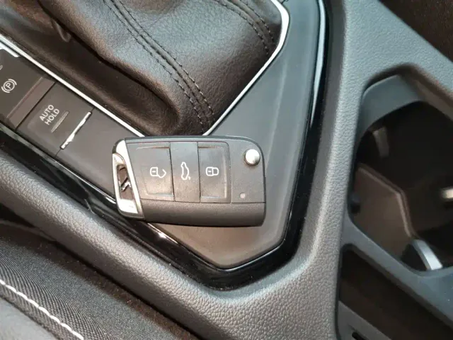 Volkswagen Tiguan L — Фото автомобиля 16
