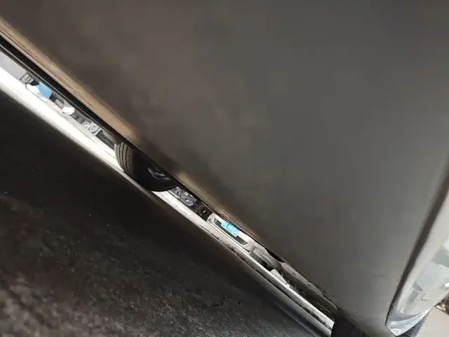 Tesla Model 3 — Фото автомобиля 21