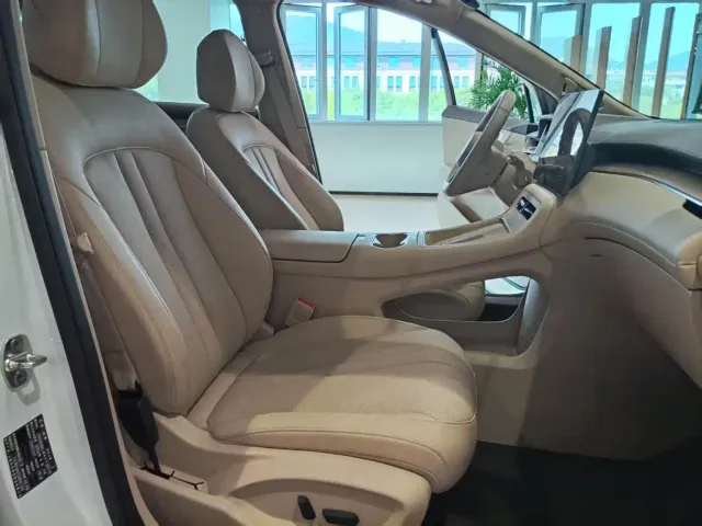 Shangjie SUV — Фото автомобиля 11