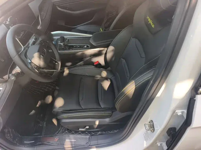 Geely Xingrui — Фото автомобиля 14