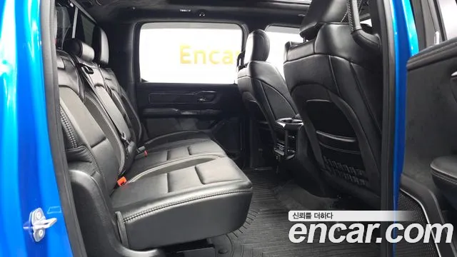 Dodge Ram — Фото автомобиля 12