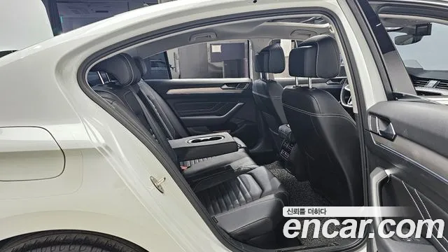 Volkswagen Passat Passat GT(B8) 2.0 TDI Prestige — Фото автомобиля 10