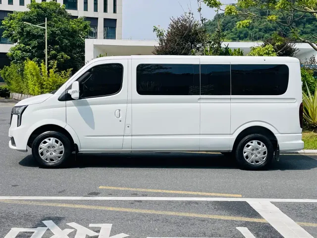 Maxus Xintu V80 — Фото автомобиля 3