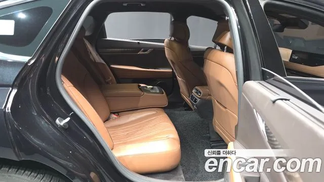 Genesis G80 RG3 — Фото автомобиля 12