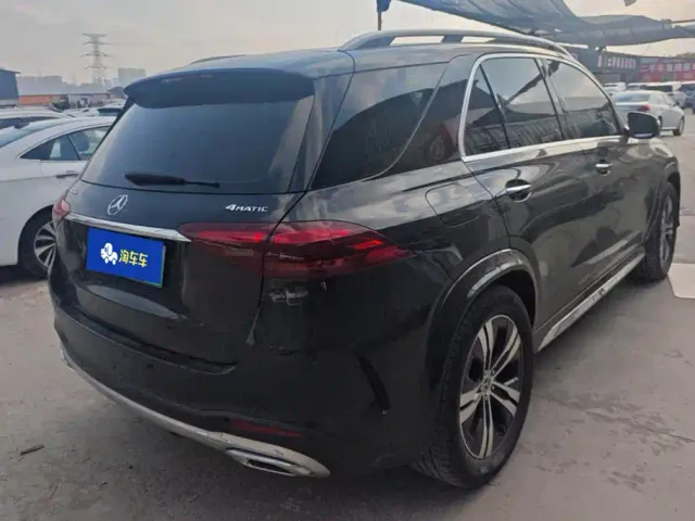 Mercedes-Benz GLE-Class — Фото автомобиля 3
