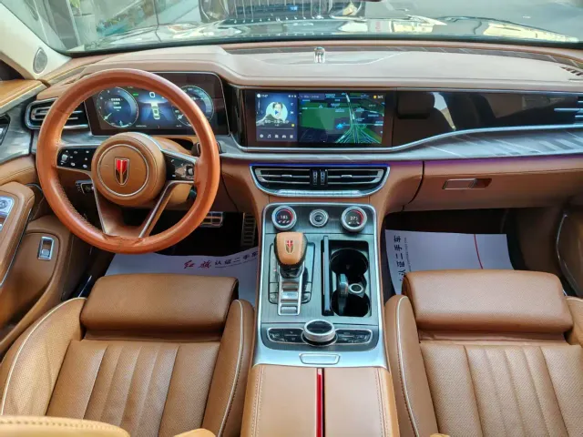 Hongqi H9 — Фото автомобиля 12