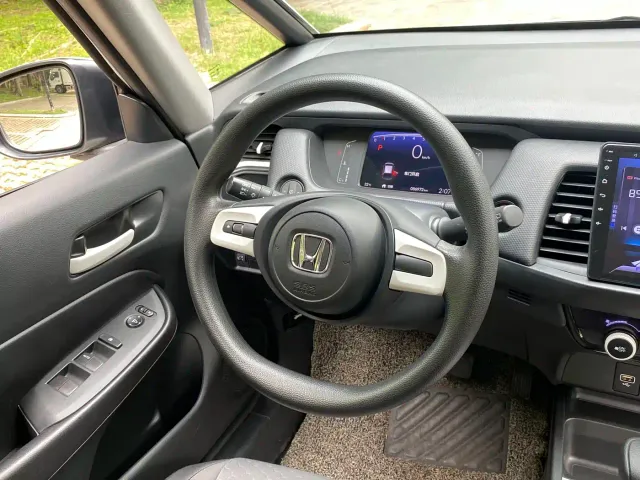 Honda Fit — Фото автомобиля 11