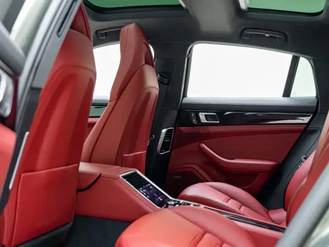 Porsche Panamera — Фото автомобиля 9