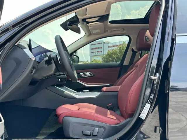 BMW 3 Series — Фото автомобиля 15