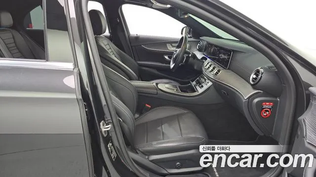 Mercedes-Benz E-Class W213 — Фото автомобиля 16