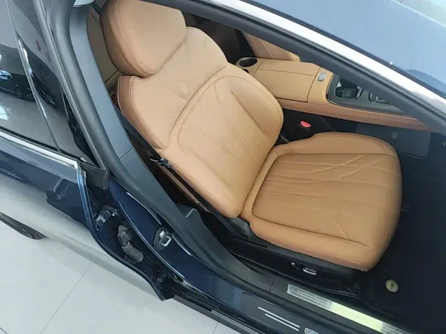 Geely Galaxy Xingyao 8 — Фото автомобиля 24