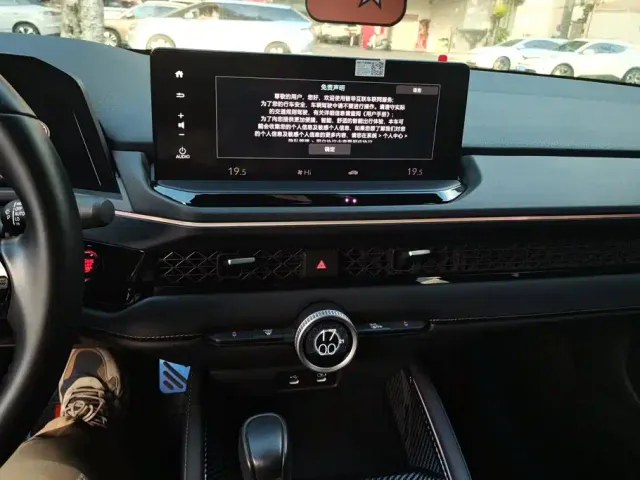 Honda Accord — Фото автомобиля 13