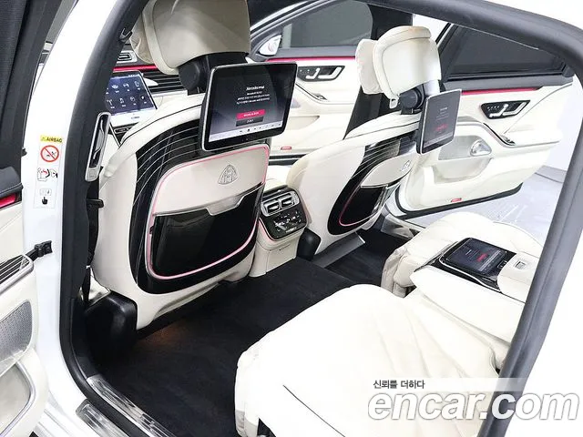 Mercedes-Benz S-Class — Фото автомобиля 10