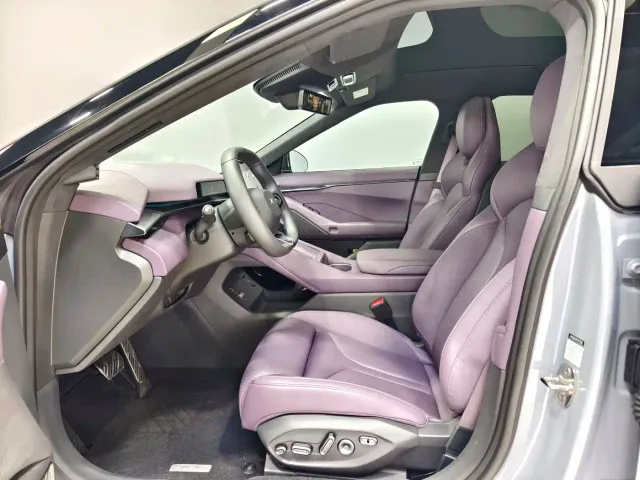 Xpeng P7 — Фото автомобиля 6
