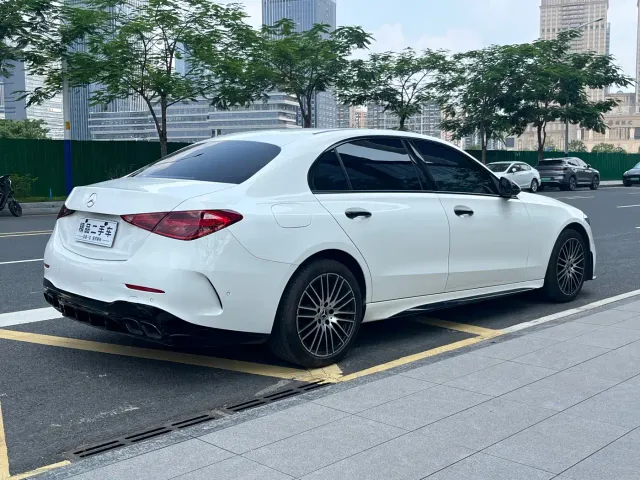 Mercedes-Benz C-Class — Фото автомобиля 4