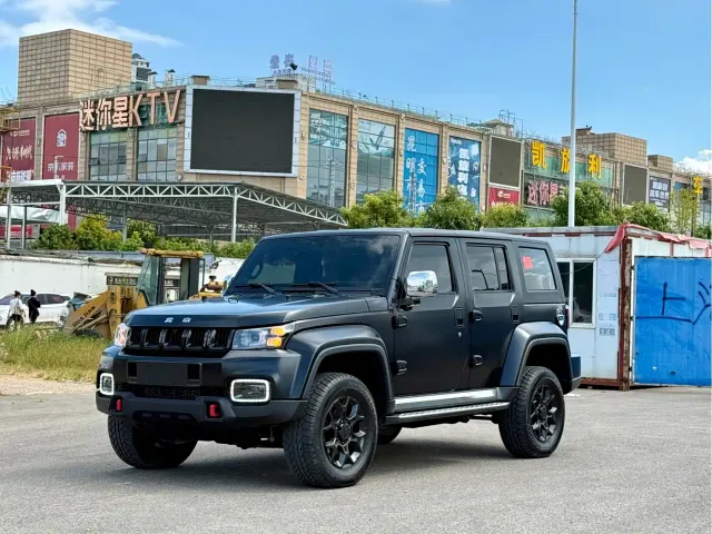 Фотография автомобиля — BAIC BJ40