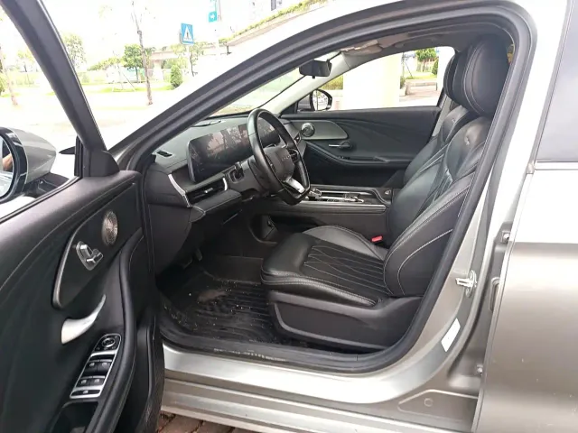 Chery Arrizo 8 — Фото автомобиля 7