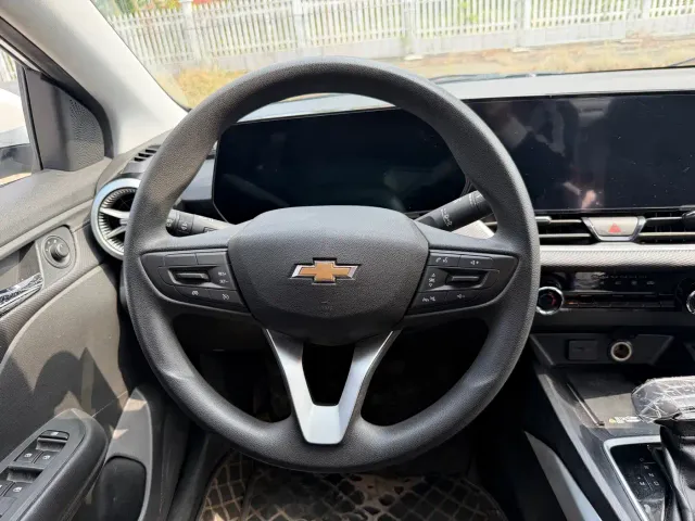 Chevrolet Monza — Фото автомобиля 10