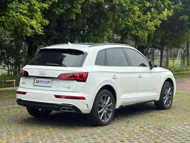 Audi Audi Q5L 2022 45T Luxury Dynamic — Фото автомобиля 6