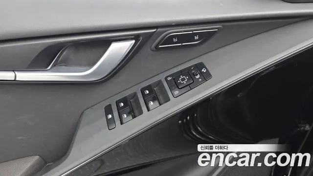 Kia Niro Niro (New) — Фото автомобиля 27