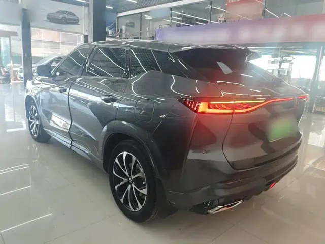 Changan UNI-Z — Фото автомобиля 4