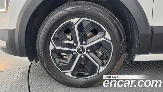 Kia Niro The All New — Фото автомобиля 5