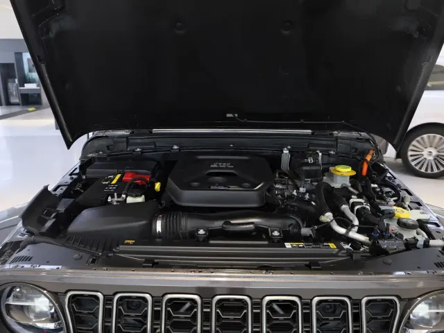 Jeep Wrangler 4xe — Фото автомобиля 29
