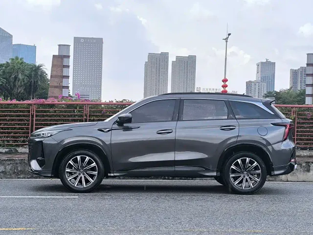 Changan CS75 Plus — Фото автомобиля 7