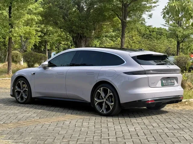 Nio ET5 Touring — Фото автомобиля 19