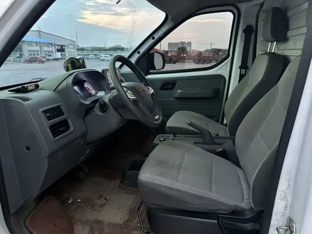 Wuling Yangguang — Фото автомобиля 22